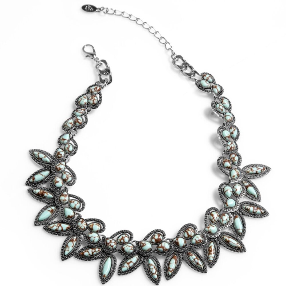 the april paparazzi signature series